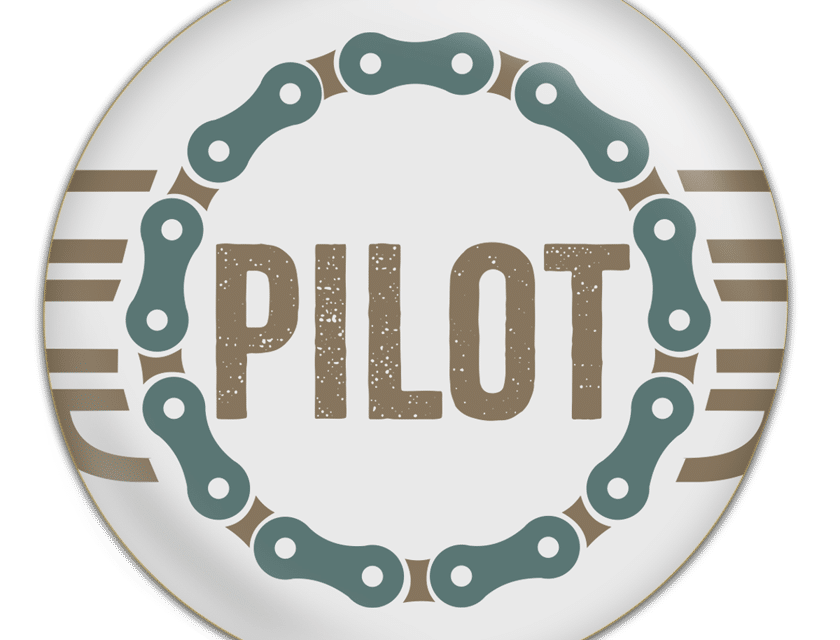 pilot_white- Badge